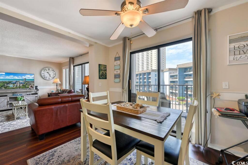 Family Friendly, Cozy, Home At The Beach マートルビーチ エクステリア 写真