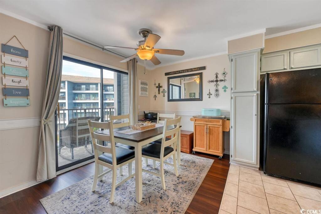 Family Friendly, Cozy, Home At The Beach マートルビーチ エクステリア 写真