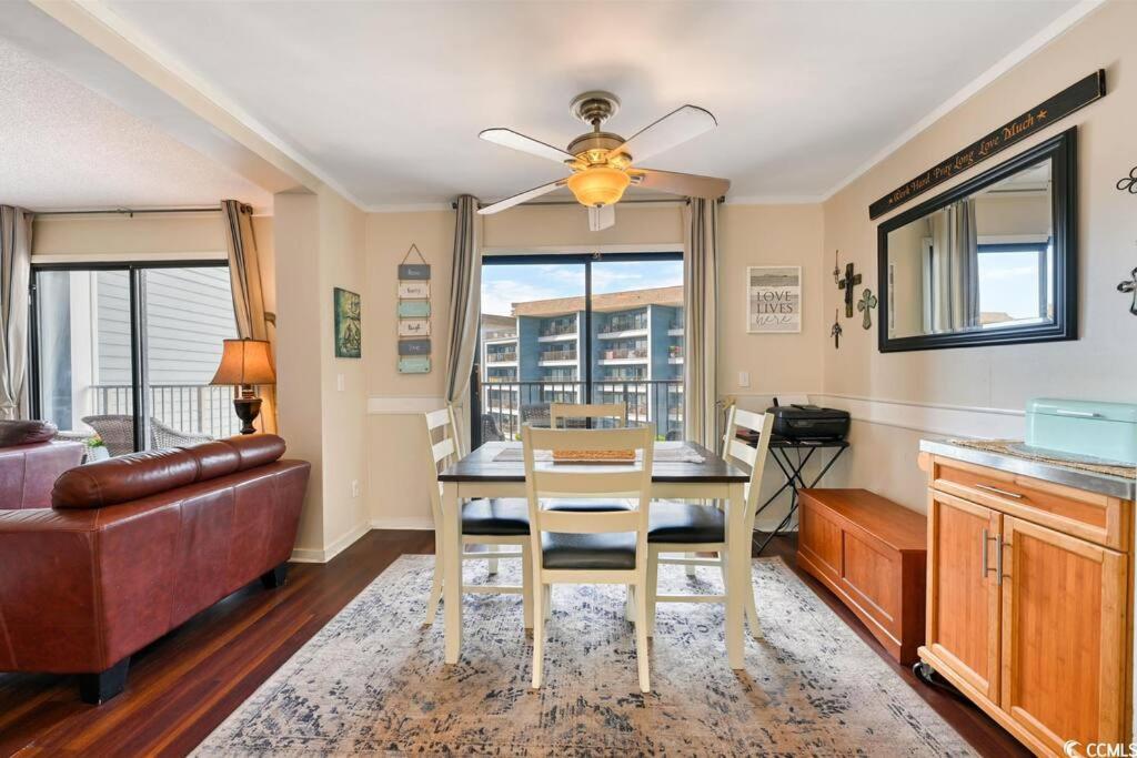 Family Friendly, Cozy, Home At The Beach マートルビーチ エクステリア 写真